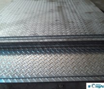Mẫu 9: gia công dập nổi tấm inox chống trượt 304/316L